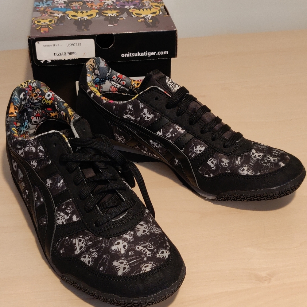 Men's shoes